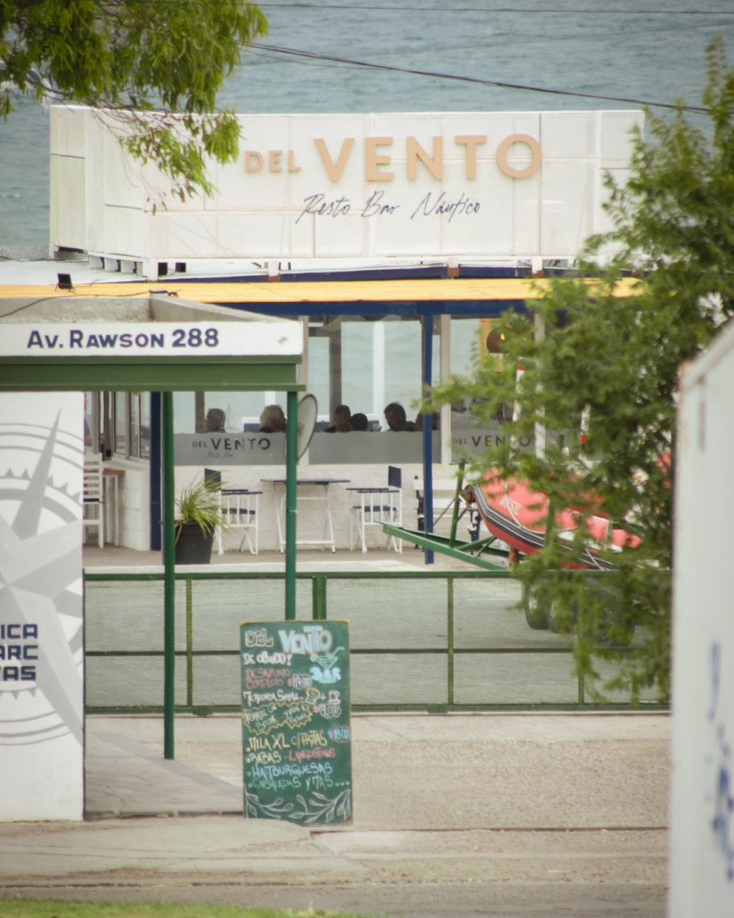 del vento bar